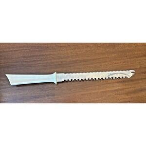 Vintage Quikut "Quikkle" Double Serrated‎ Knife – Stainless USA – Patent 2973578